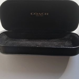 🌟 SOLD 🌟 Coach case